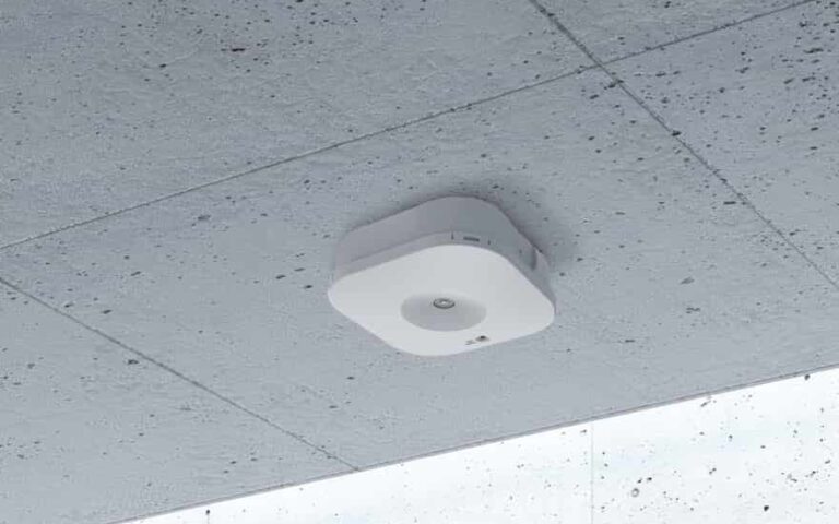 Ledfire Emergency Mounted on Concrete Ceiling