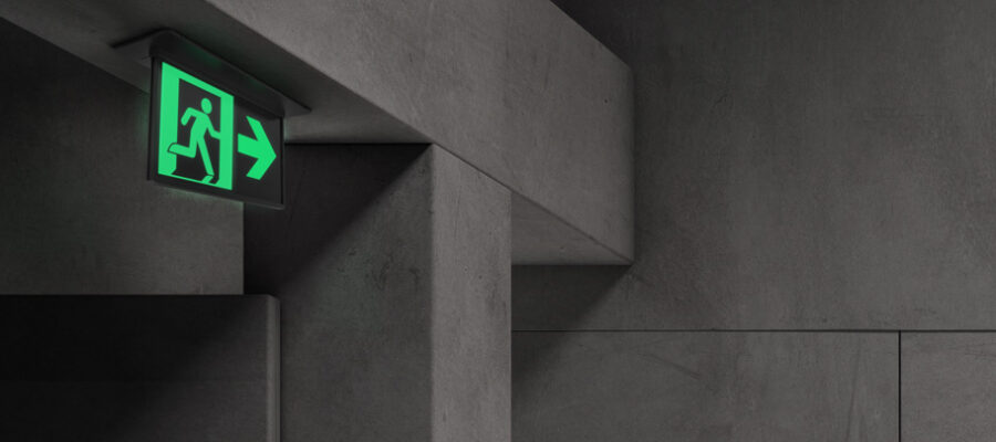 Razor_Core-recessed-BLACK-in-situ, dark room